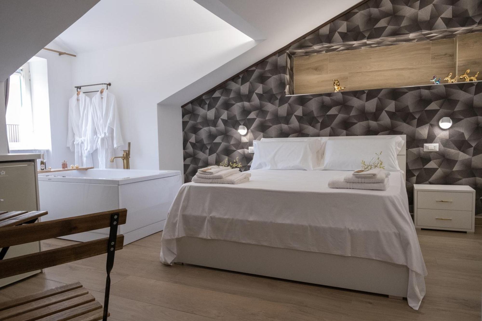 Coraline Deluxe Rooms Castellammare di Stabia Exteriör bild