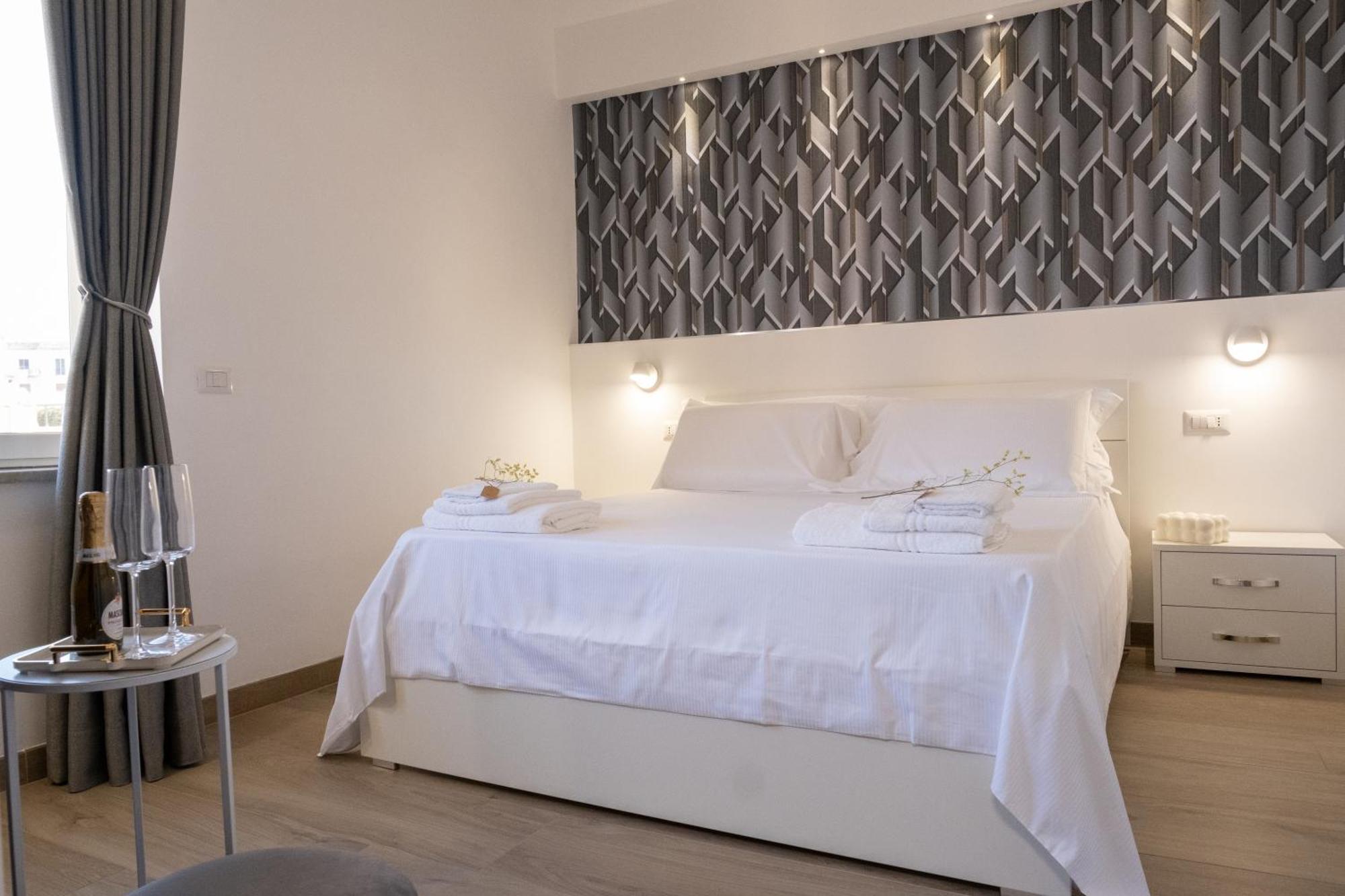 Coraline Deluxe Rooms Castellammare di Stabia Exteriör bild