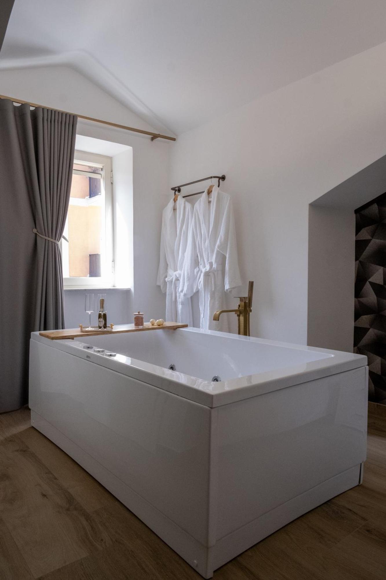 Coraline Deluxe Rooms Castellammare di Stabia Exteriör bild